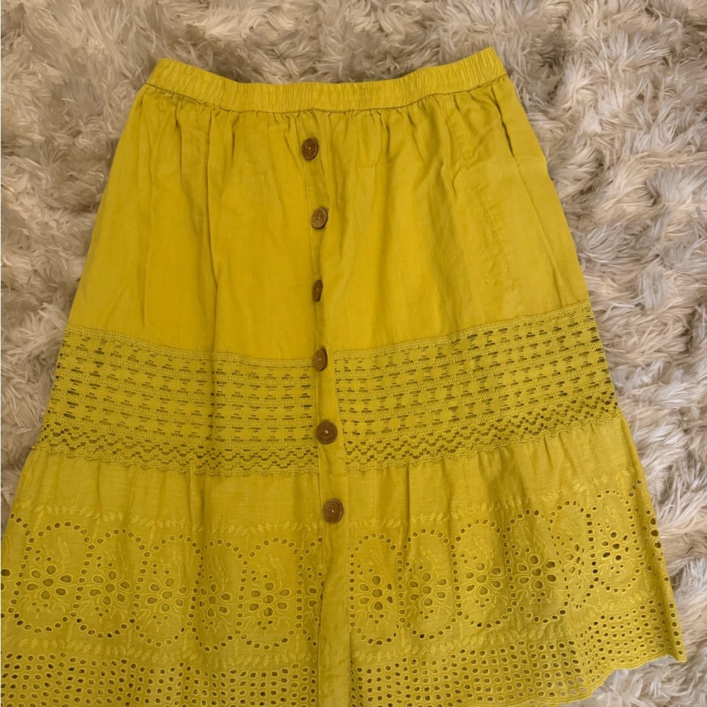 Izod Yellow Button-Front Eyelet Midi Skirt